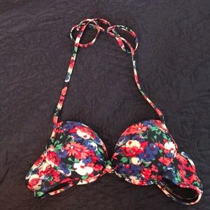 Bright flowered bikini top ❤️